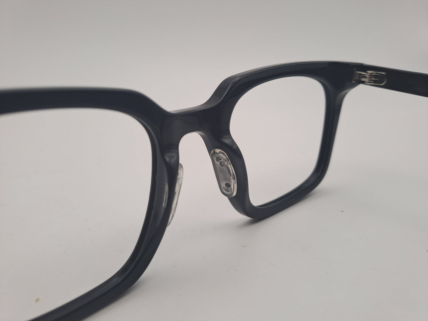 Online Training - Nose Pad Modifications to Plastics Frames